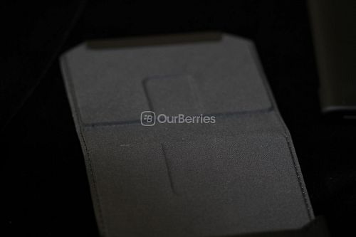 BlackBerry Passport Leather Swivel Holster Flap