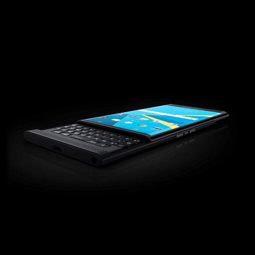 BlackBerry Priv In The Dark